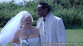 Steamy Bridal Shoot – GrannyLovesBlack